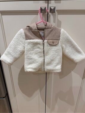 Max studio 3-6m Cream Sherpa Jacket